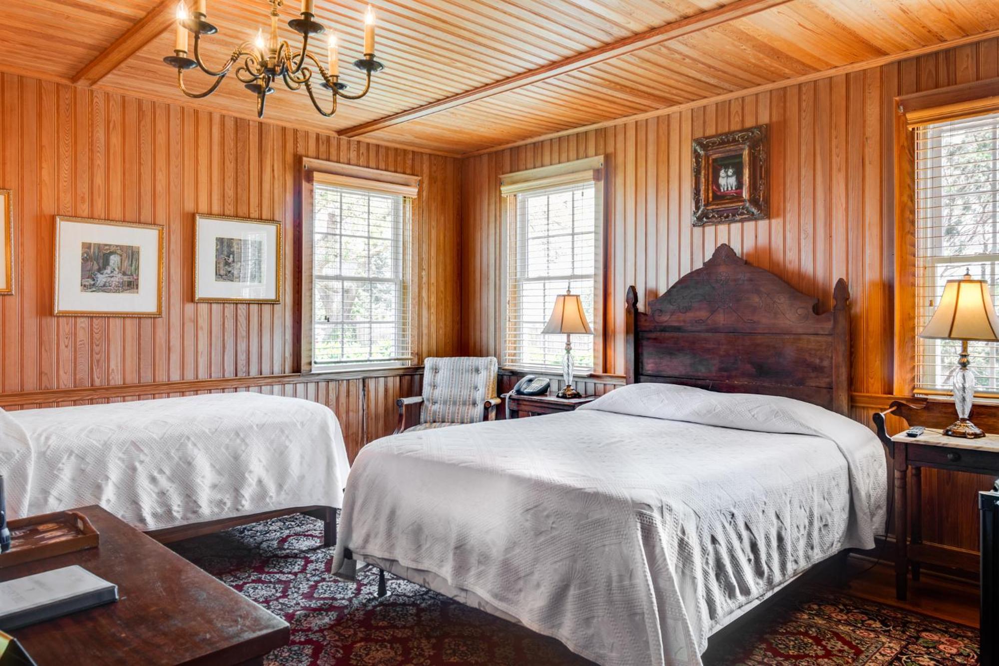 The Castle Bed And Breakfast Ocracoke Eksteriør billede