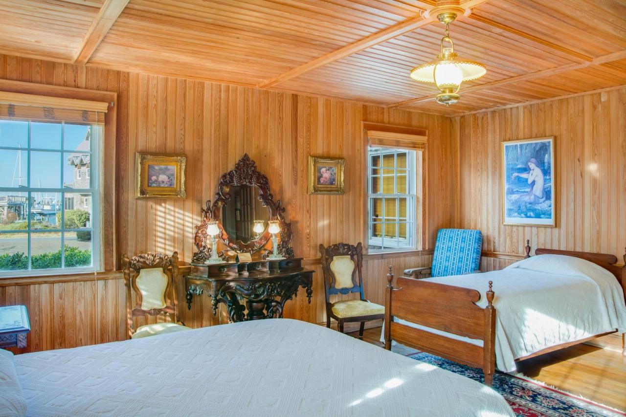 The Castle Bed And Breakfast Ocracoke Eksteriør billede
